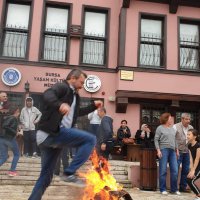 Müzede  ‘Hıdırellez’  ateşi yakıldı 