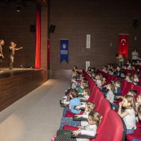 Masal Gezginleri Keloğlan’la sahnede 