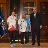 Başkan Aktaş’tan Bursalı sporcuya moral  