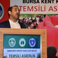 Engelli gençlere asker kınası yakıldı 