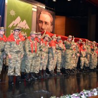 Engelli gençlere asker kınası yakıldı 