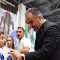 Okul sporlarına coşkulu final  