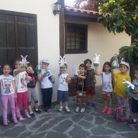 Sağlıklı çevre için fidan dikimi 