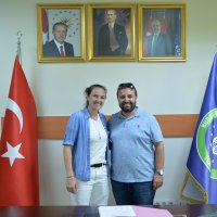 Perilere iki imza birden 