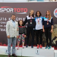 Genç atletler Türkiye üçüncüsü 