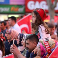 Bursa darbeye karşı tek yürek 
