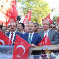 Bursa darbeye karşı tek yürek 