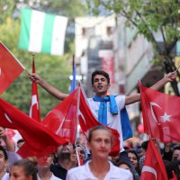 Bursa darbeye karşı tek yürek 