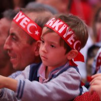 Bursa darbeye karşı tek yürek 