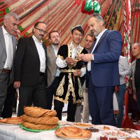 Ata sporlarına ‘renkli’ açılış  