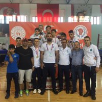 Miniklerden 5 madalya 