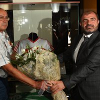 Efsane kaptanın milli forması müzelik oldu 