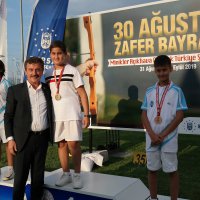 Minik okçular Bursa’da yarıştı  