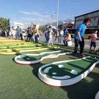 Şehrin göbeğinde golf keyfi 