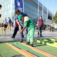 Şehrin göbeğinde golf keyfi 