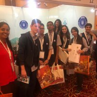 Güney Kore ve Katar'da Bursa rüzgarı 