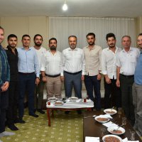  Başkan Aktaş’a öğrencilerden sürpriz aşure ikramı 