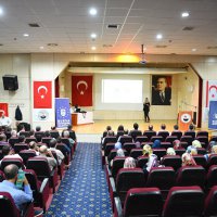 Kestel’de ‘bağımlılık’ konferansı  