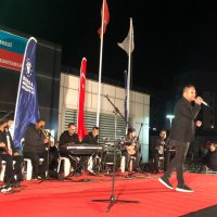 Roman Orkestrası coşturdu   