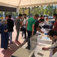 Üniversitelilere sıcak karşılama 