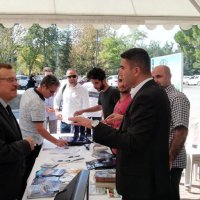 Üniversitelilere sıcak karşılama 