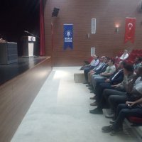 Aydemir gençlerle buluştu 