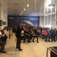 Yıldızların izinde evren 