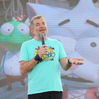  ‘Kral Şakir’, 2. Çocuk Yetenek Şenliği’nde    