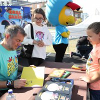  ‘Kral Şakir’, 2. Çocuk Yetenek Şenliği’nde    