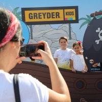  ‘Kral Şakir’, 2. Çocuk Yetenek Şenliği’nde    