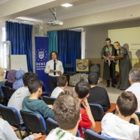 Doğu’dan gelen ışık, liselilere anlatılıyor 