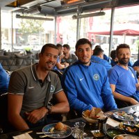 Efelere kupa öncesi kahvaltı morali 