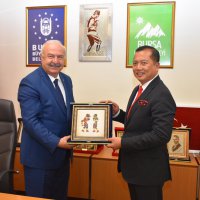 Büyükelçi İkbal’den Konseye ziyaret 