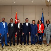 Muhtarlarla işbirliğine devam 