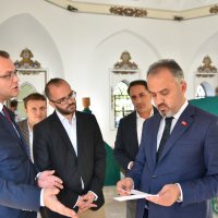 6 asırlık türbe ilk günkü ihtişamına kavuştu  