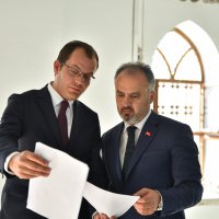 6 asırlık türbe ilk günkü ihtişamına kavuştu  