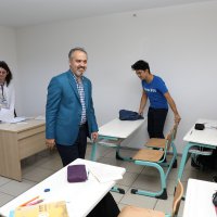 Gençler üniversiteye Büyükşehir’le hazırlanıyor  