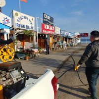 Sinekle mücadeleye devam 