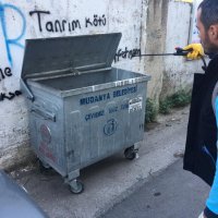 Sinekle mücadeleye devam 