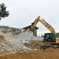 O villada yıkım başladı  