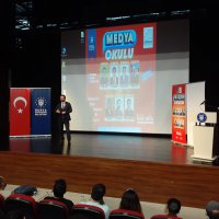 Medya Okulu’nda ders başı 
