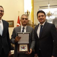 Büyükşehir, Londra ve Selanik’te  