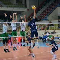 Büyükşehir'in Efeleri Arkas’a set vermedi 