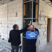 Belediyenin kaçak inşaatı mühürlendi 