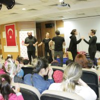 Masal Gezginleri yüzleri güldürüyor 