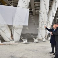 Timsah kafaya kavuşuyor 