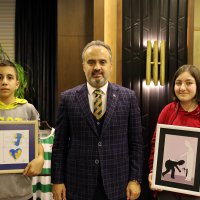 Küçük karikatüristlerin büyük başarısı  