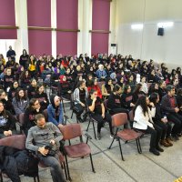 Son romanı için 2 yıl akıl hastalarıyla yaşadı 