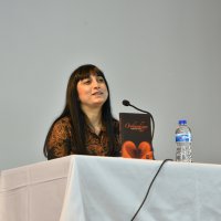 Son romanı için 2 yıl akıl hastalarıyla yaşadı 