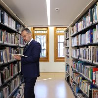 Bursa’da çok okuyan çok yol alıyor 